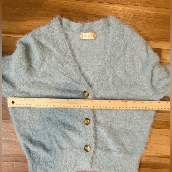 NWT Altar’d State, Cropped Cardigan, Fuzzy Light Blue, Size M - Picture 8 of 9